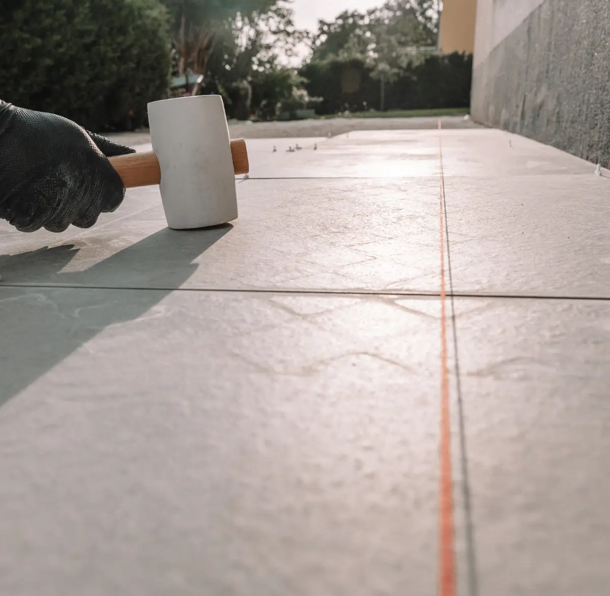Pose de carrelage extérieur dans le pays de Gex